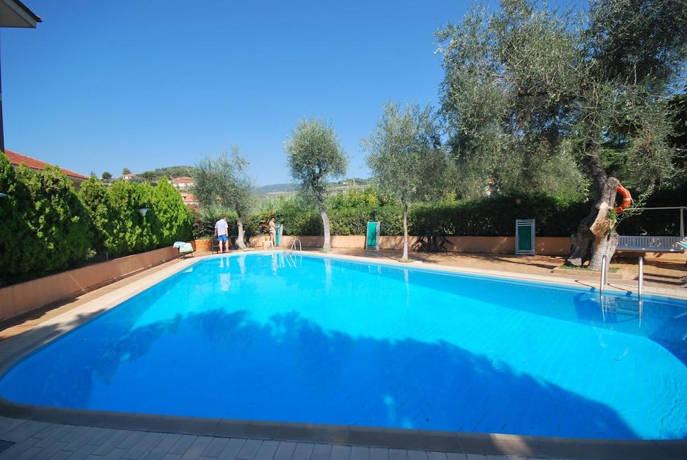 Residence Orchidea Diano Marina Dış mekan fotoğraf