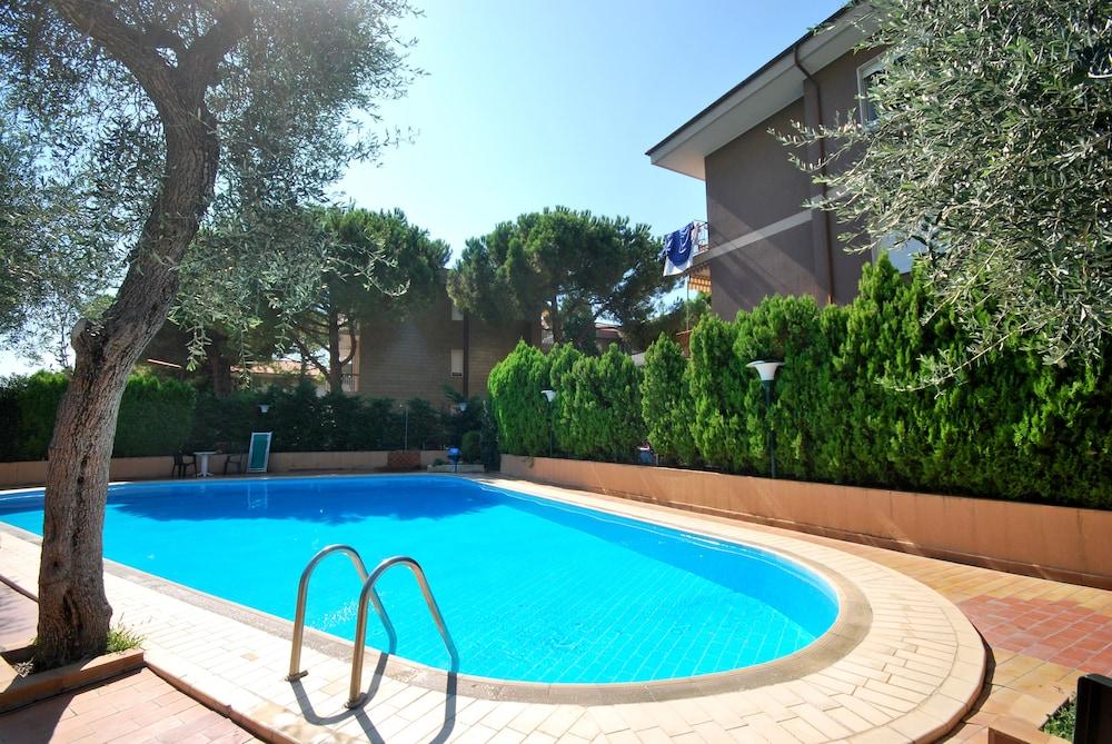 Residence Orchidea Diano Marina Dış mekan fotoğraf